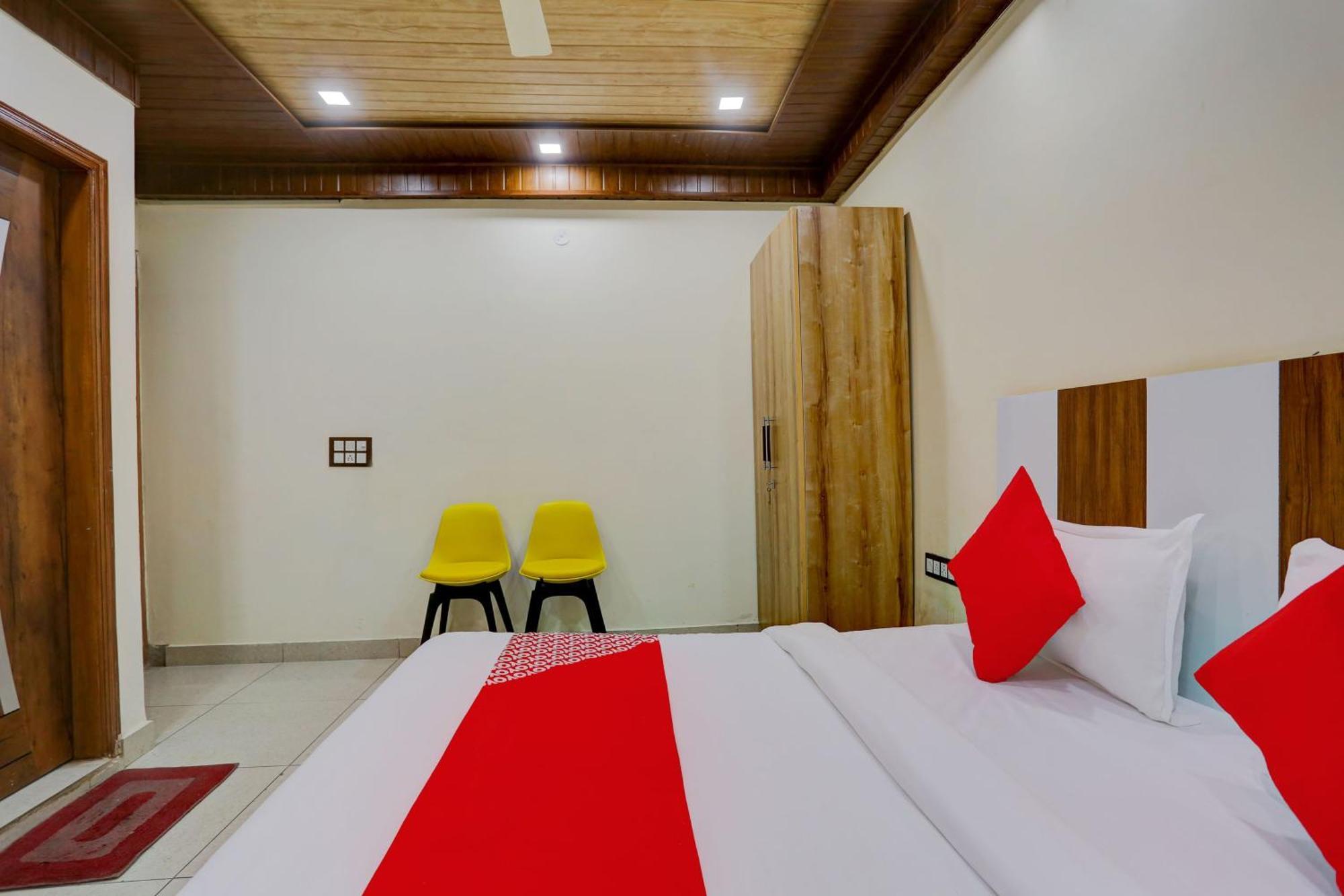 Hotel O Family Deluxe Нью-Делі Екстер'єр фото